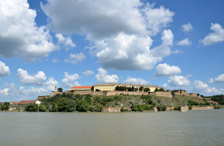 Petrovaradinska tvrđava